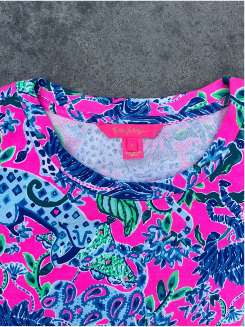 Lilly Pulitzer Jungle Print Sweatshirt | Size Small - Picture 3 of 6